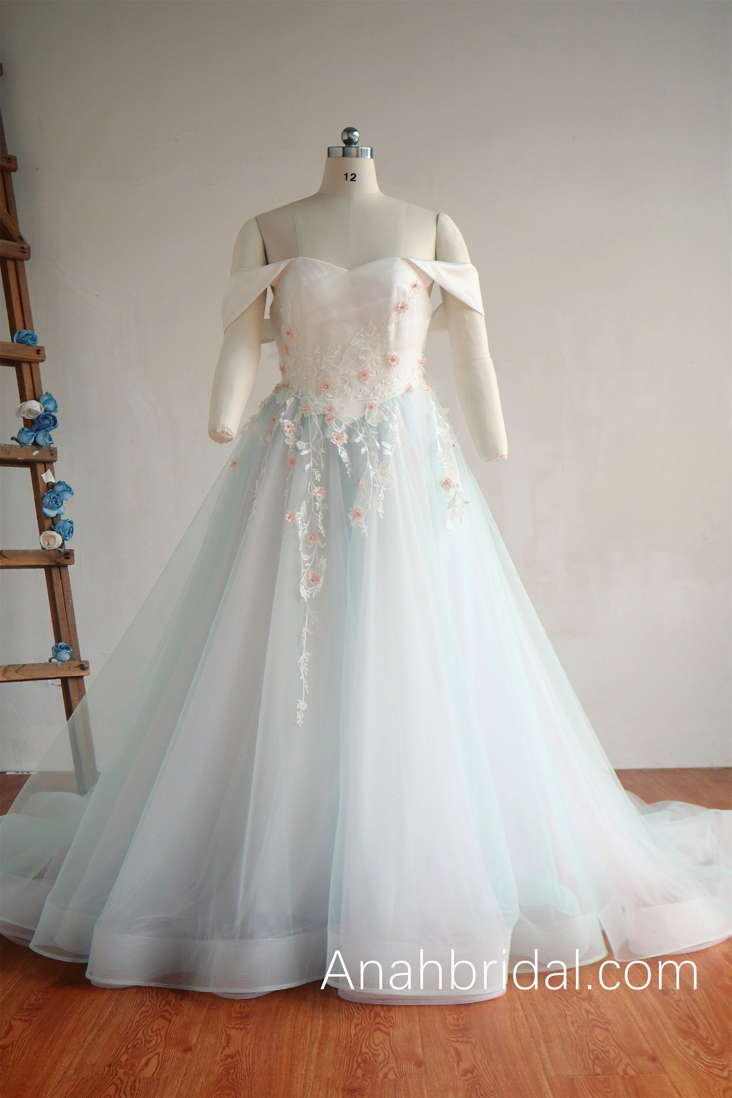 Colorful Embroidery Lace Basque Waist Wedding Dress