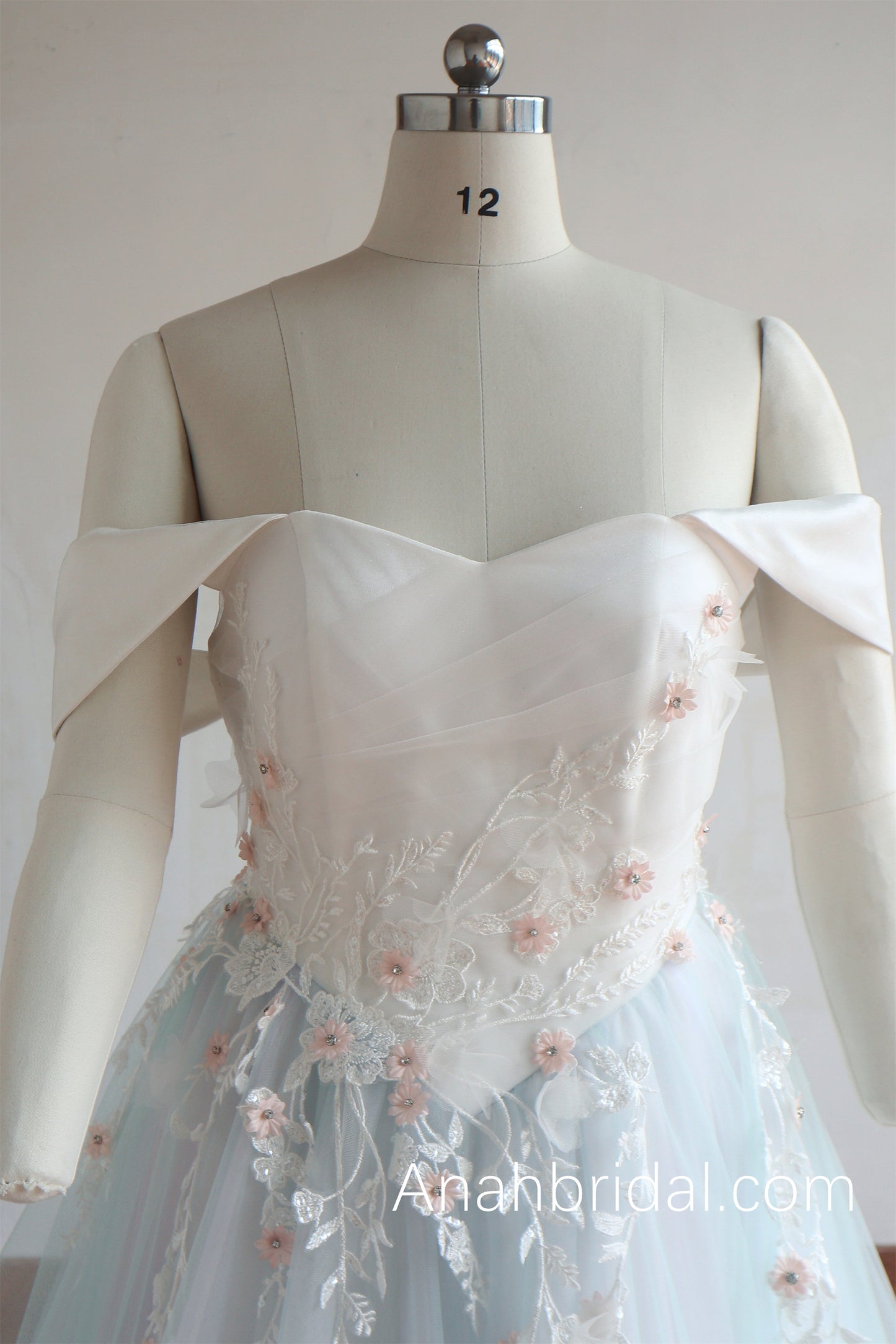 Colorful Embroidery Lace Basque Waist Wedding Dress
