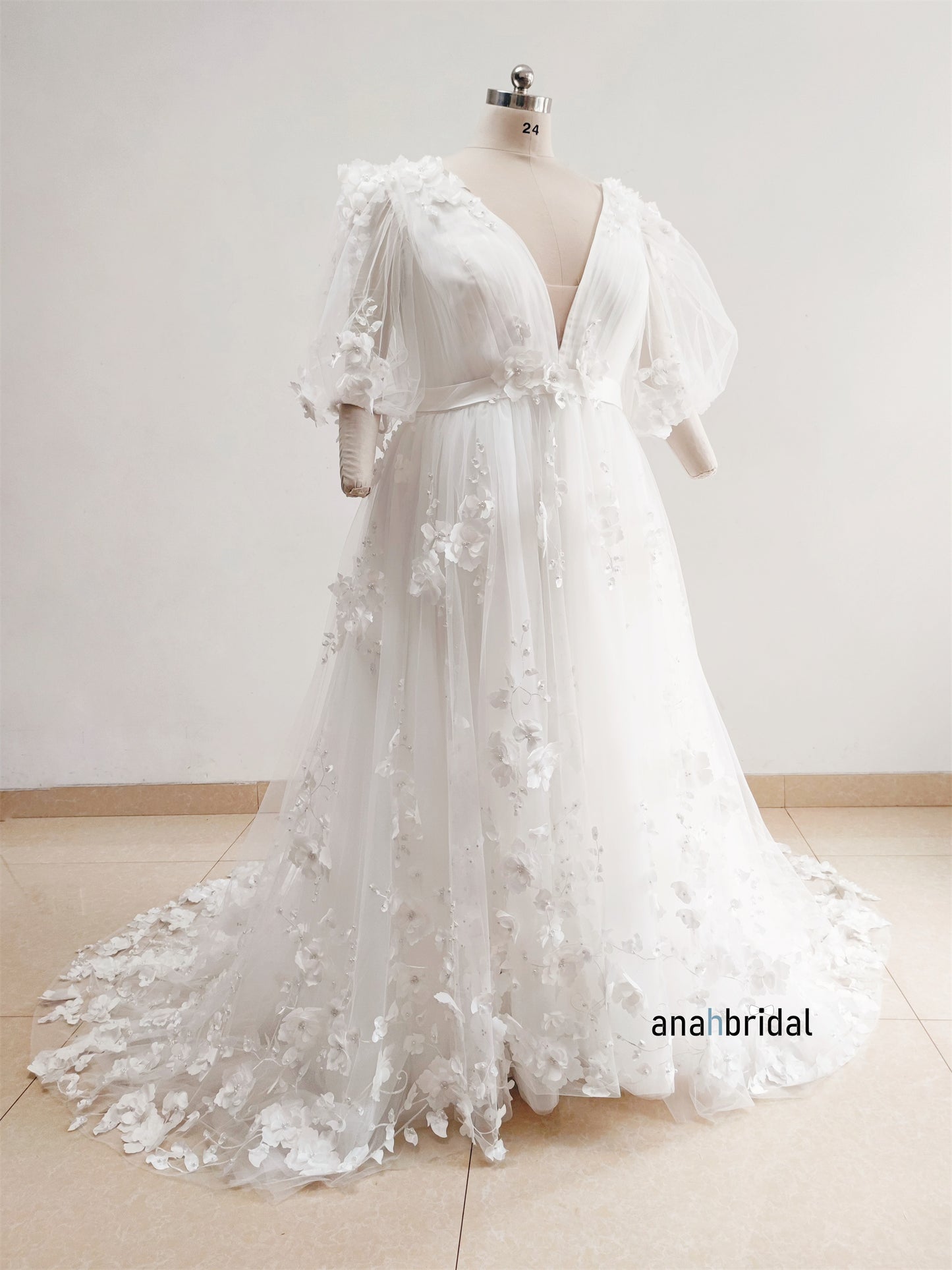 Custom The White 3D Floral Lace Plus Size Wedding Dress