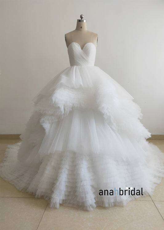 Strapless Ivory Ruffled Tulle Luxury Wedding Dress