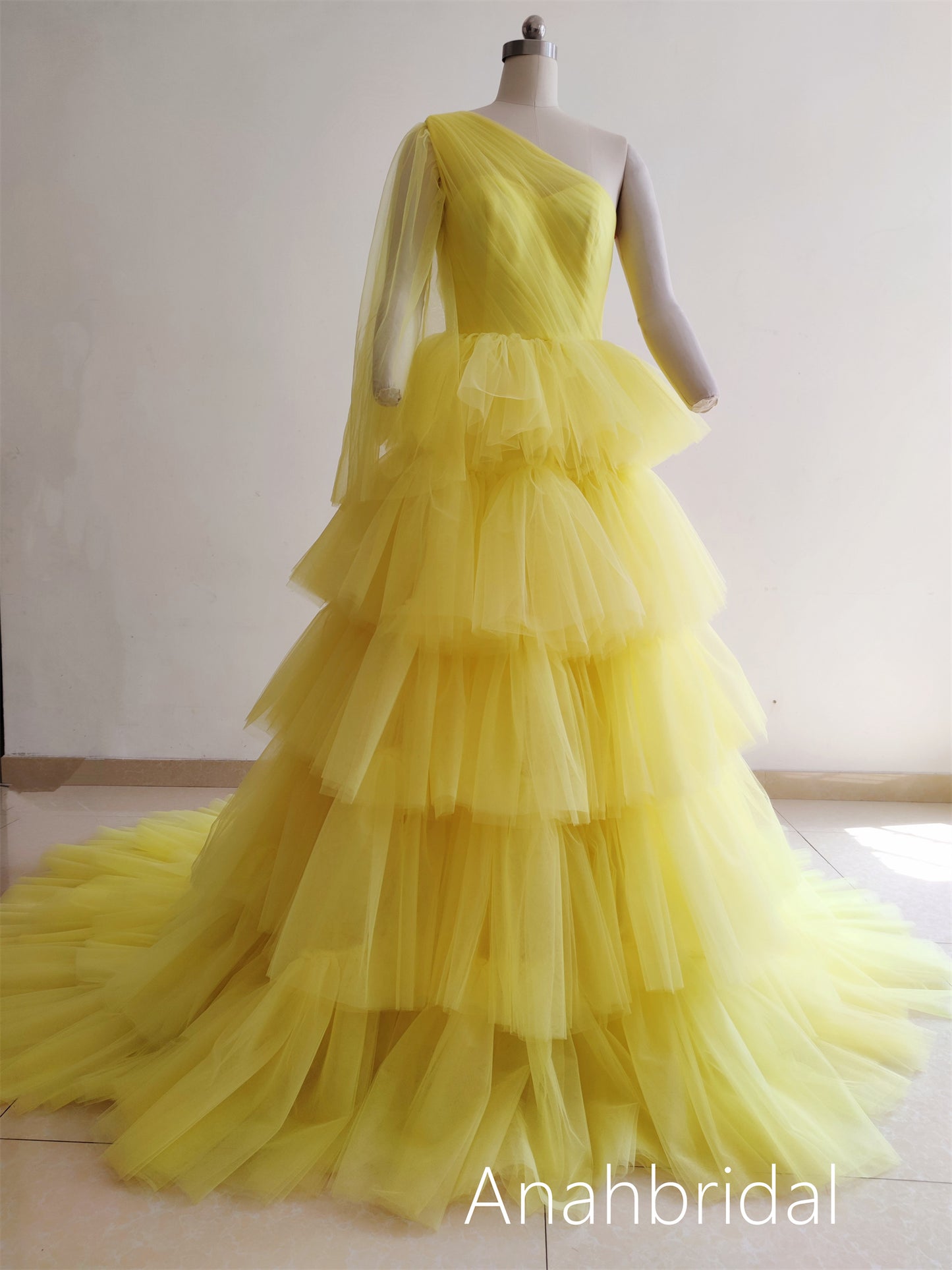 Yellow Ruffled Prom Dress /Photoshoot Dress