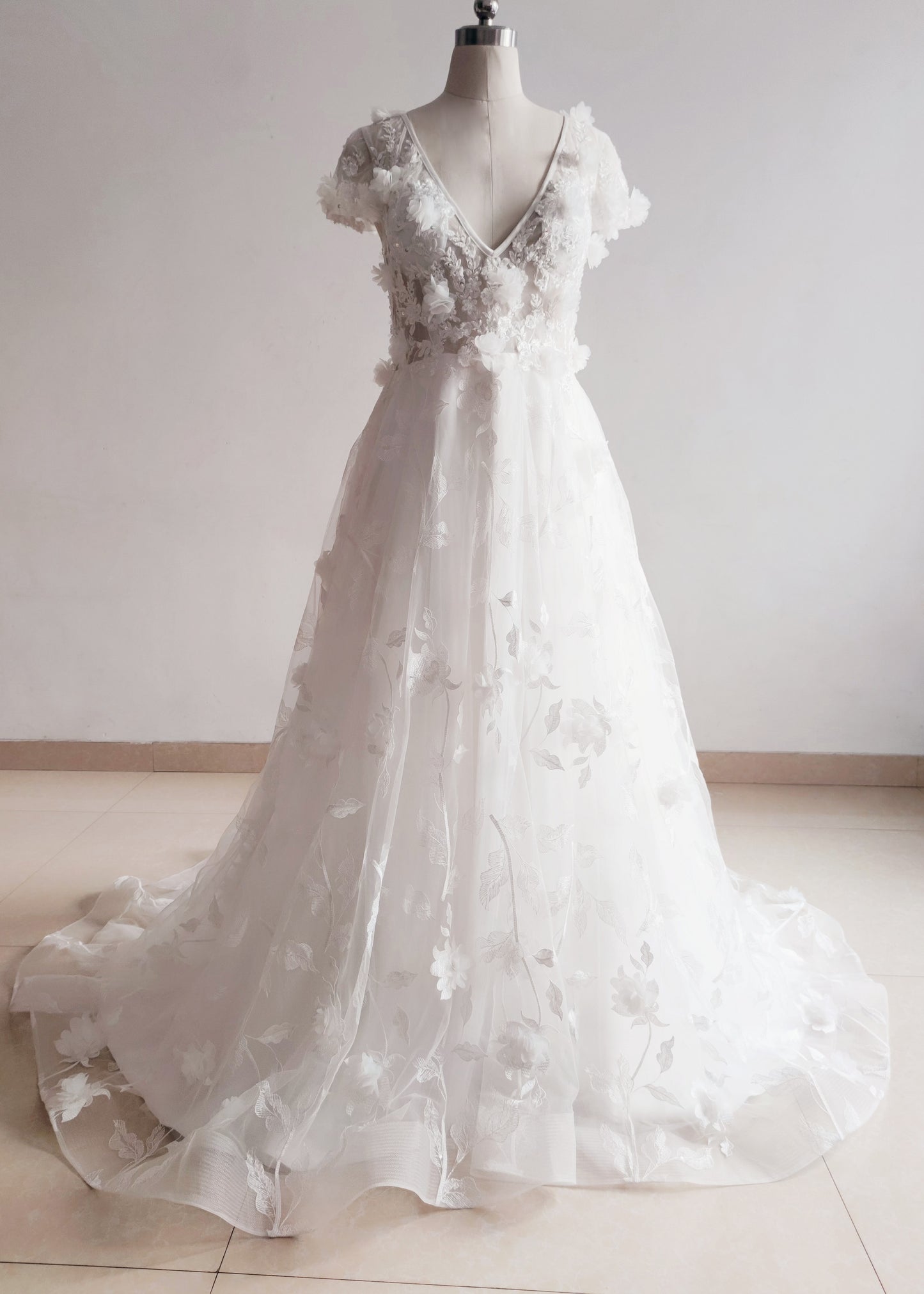 V Neck Ivory Floral Lace Romantic Wedding Dress