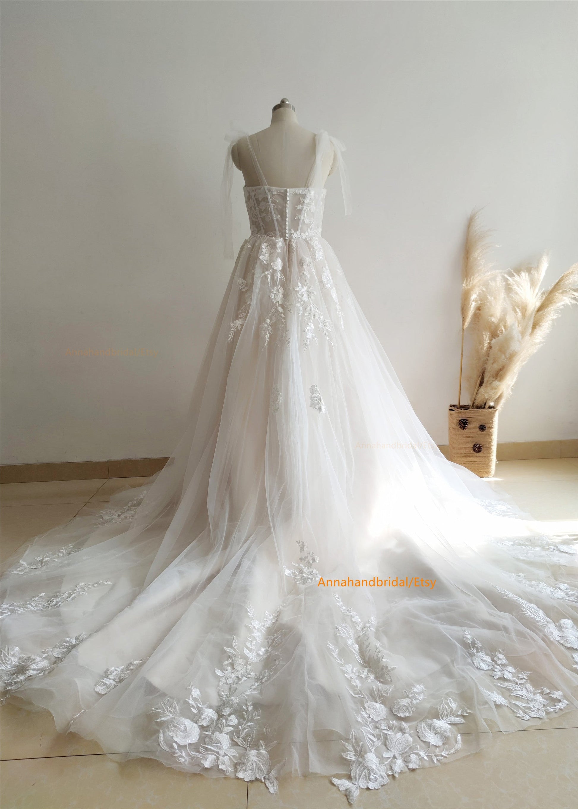 White Lace Tulle Wedding Dress Annahandbridal White Lace Tulle Wedding Dress Annahandbridal