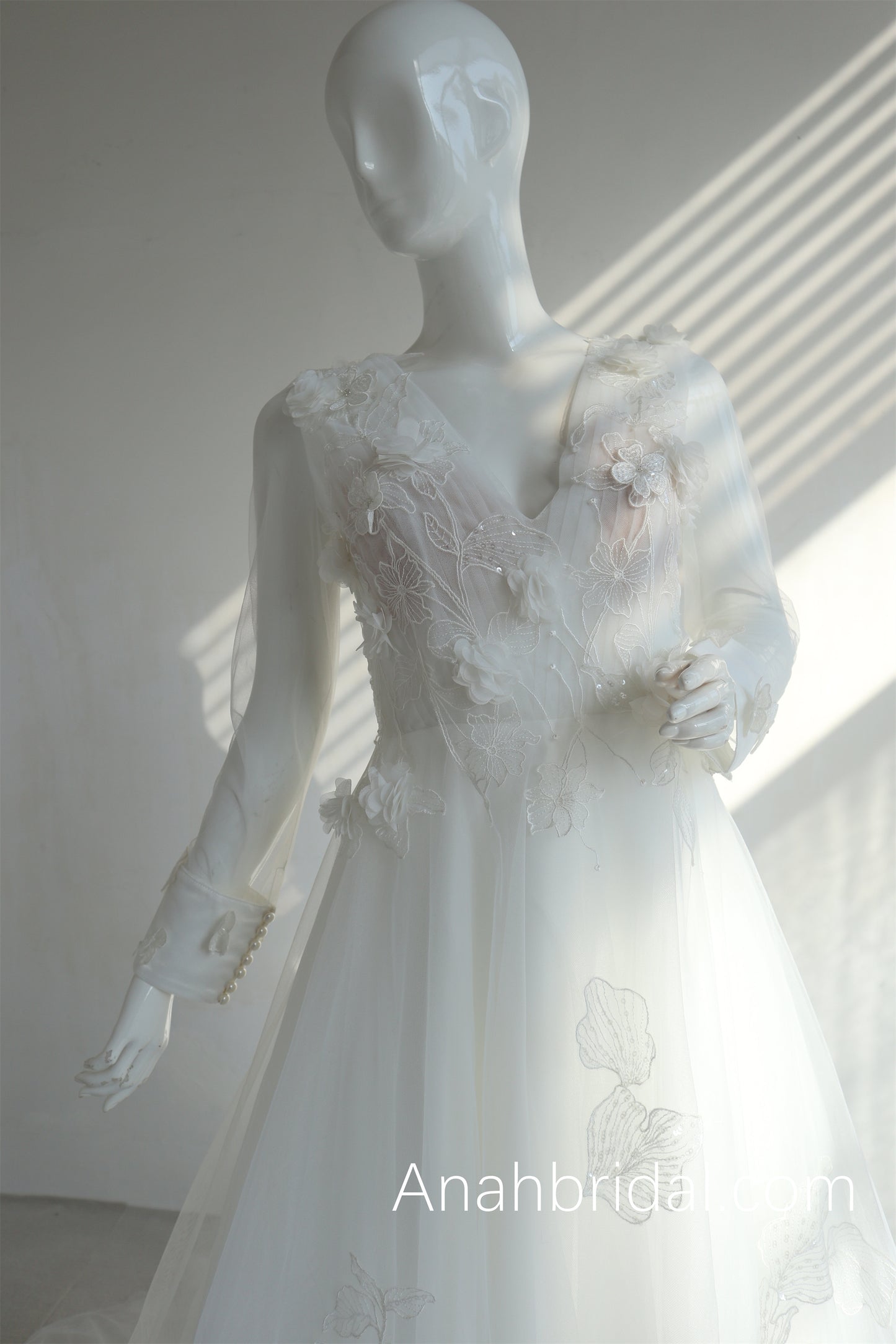 3D Embroidered Lace Wedding Dress