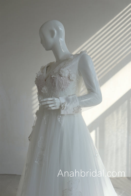 3D Embroidered Lace Wedding Dress
