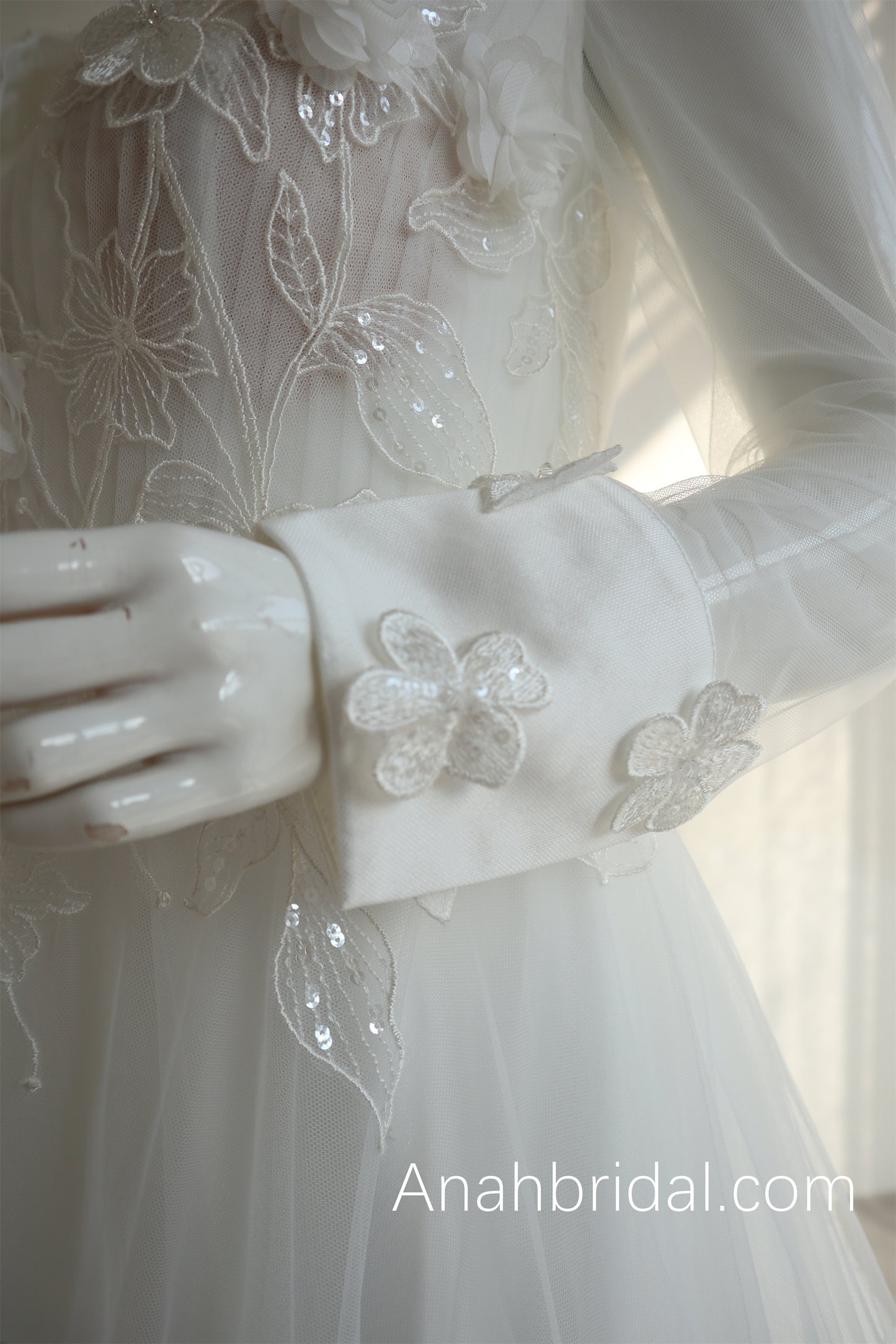 3D Embroidered Lace Wedding Dress