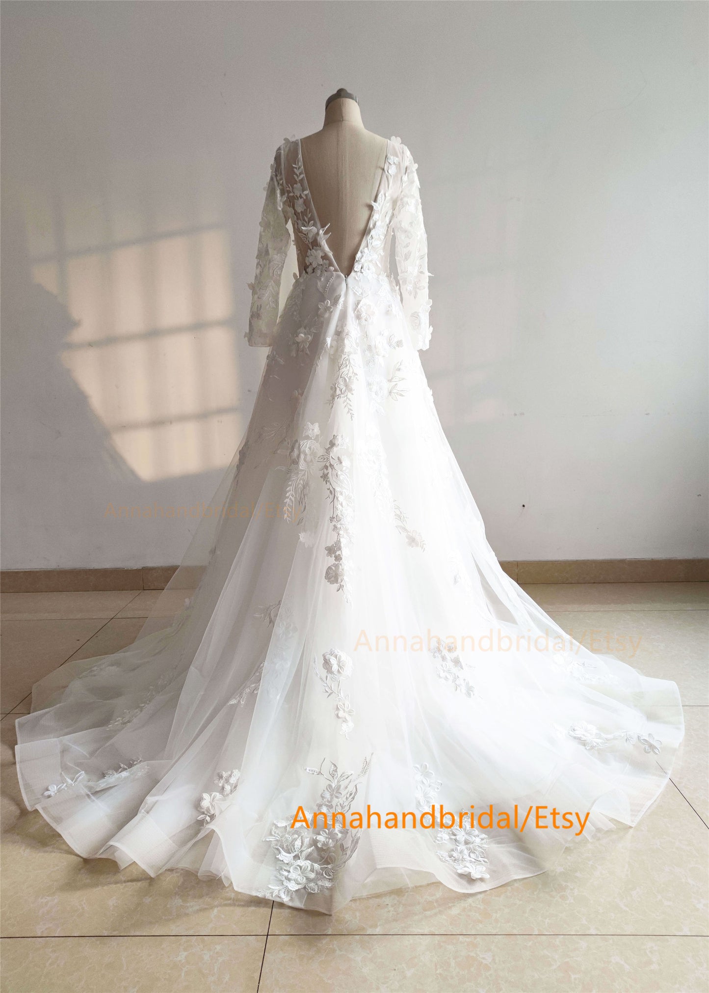 3D Flowers White Lace Wedding Dress