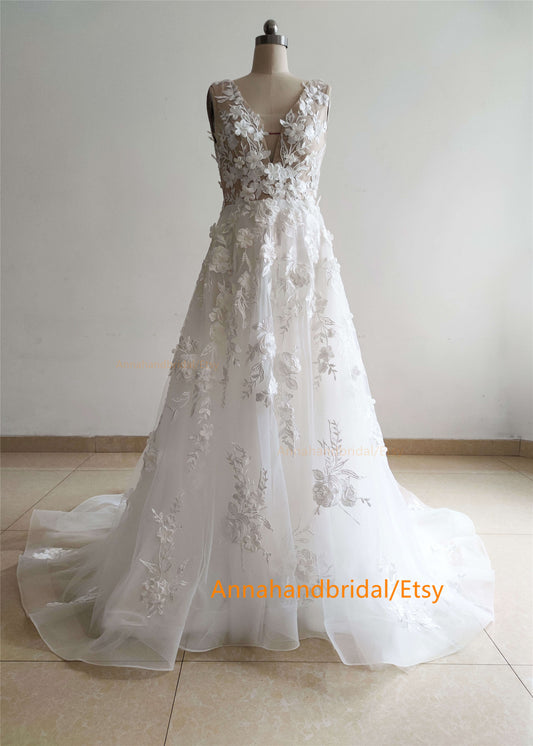 V Neck Lace Wedding Dress